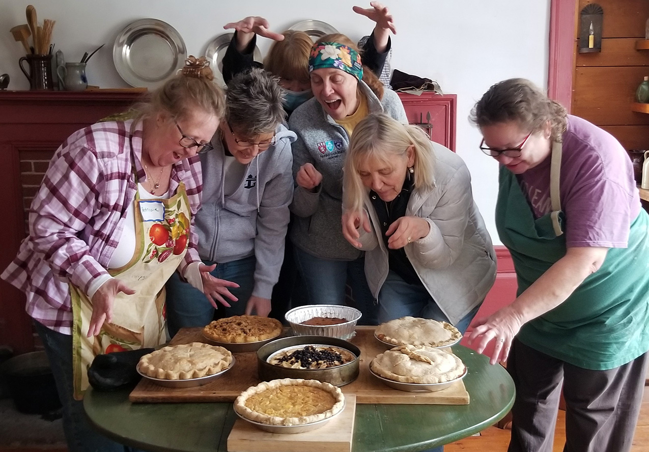 Hearth cooking pies, tarts, puddings